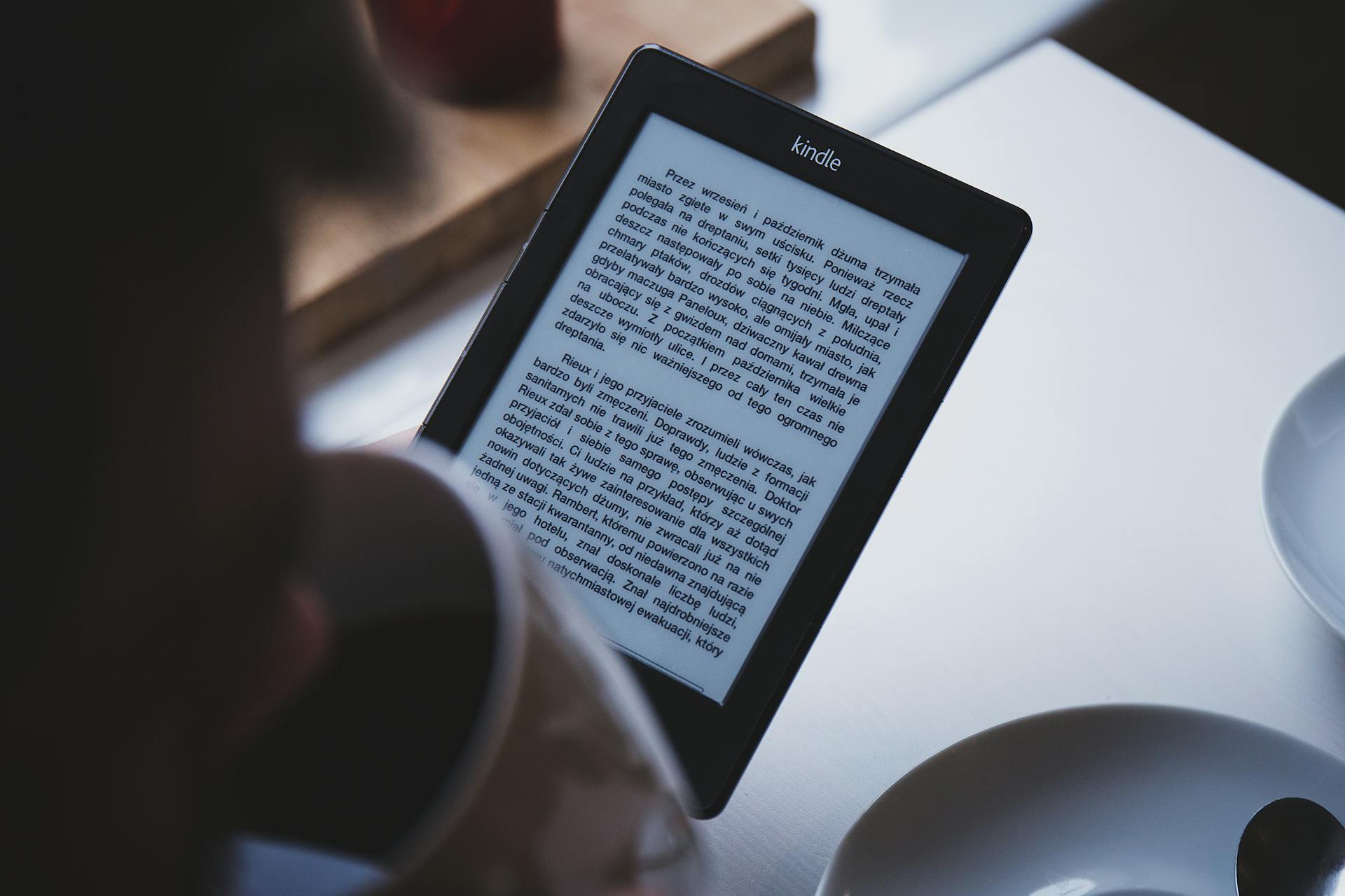 Kindle device